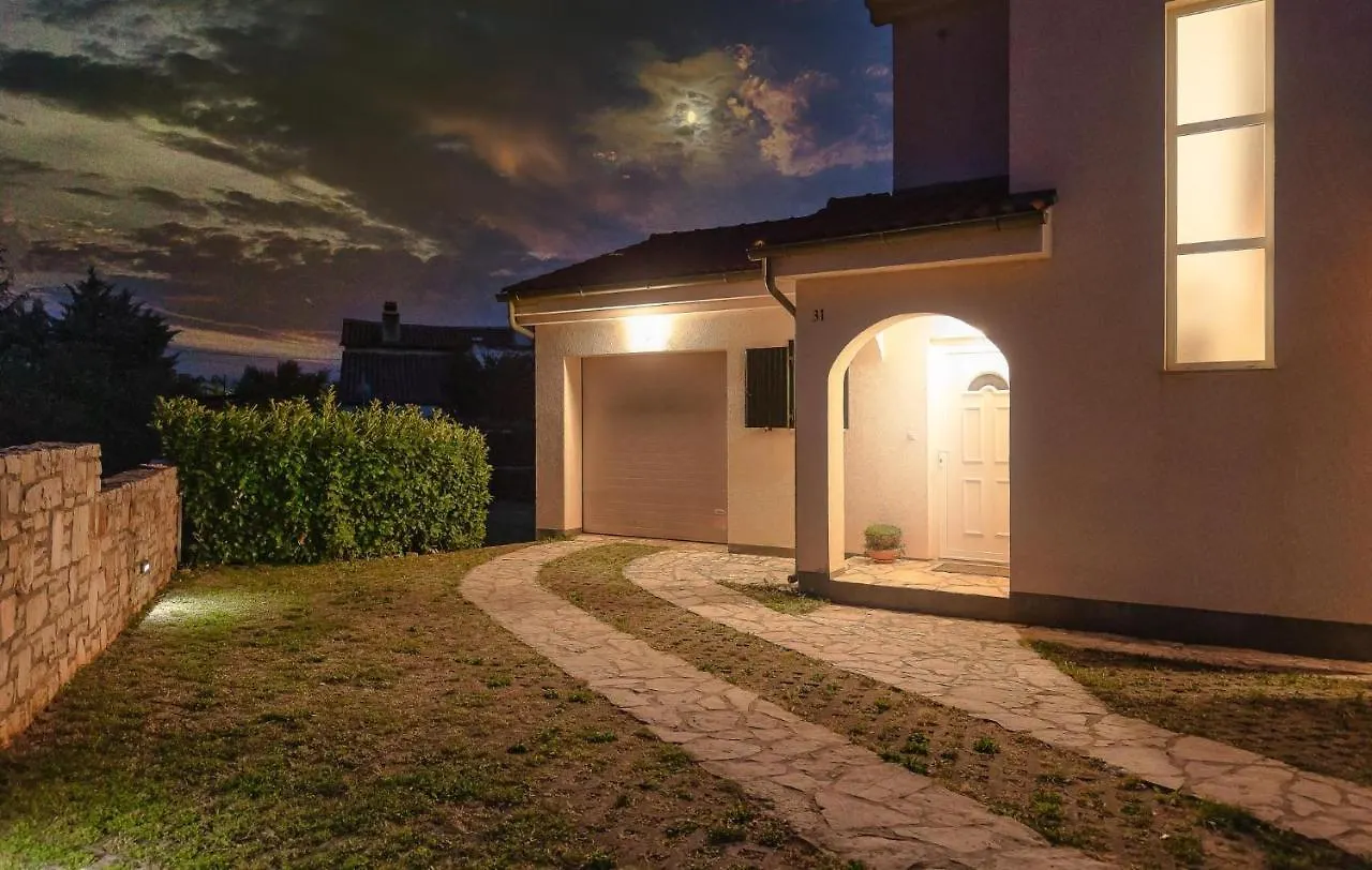 Villa Jaki Višnjan